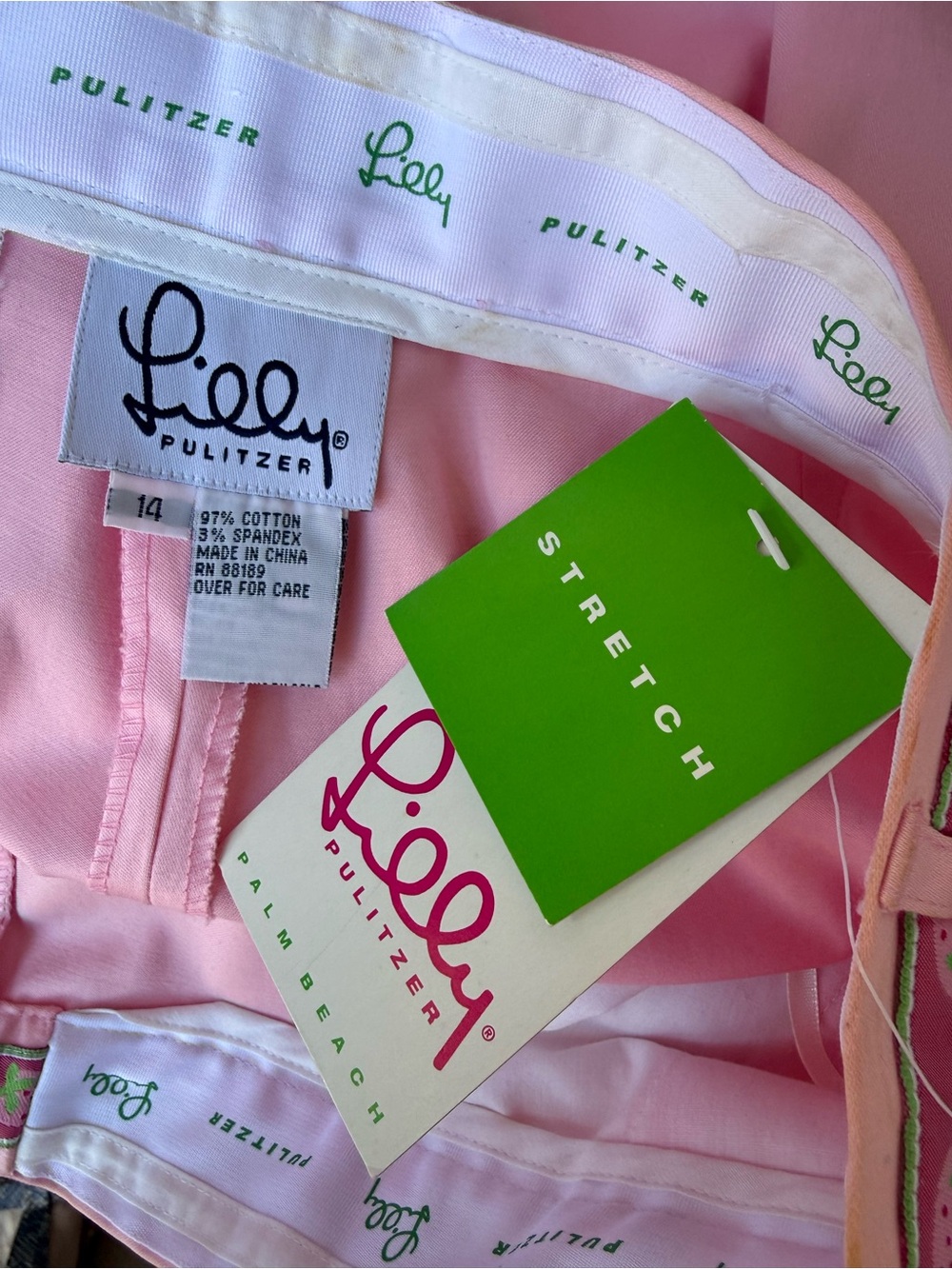 Lilly Pulitzer Pastel Pink Bermuda Shorts with Strawberry Ribbon NWT - Picture 5 of 7